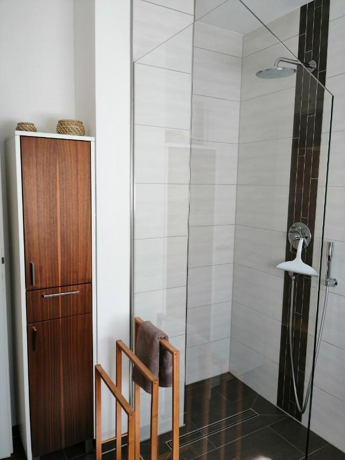 Gitta Apartment *